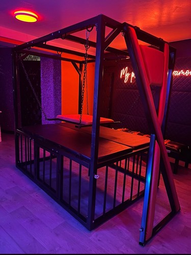 Double bondage bed with - double,